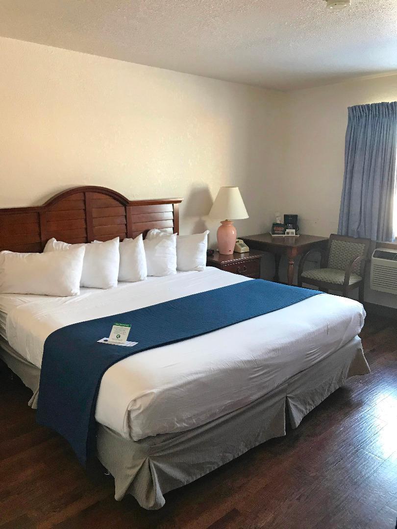 Americas Best Value Inn Sault Ste. Marie Buitenkant foto
