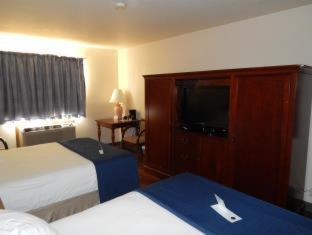 Americas Best Value Inn Sault Ste. Marie Buitenkant foto