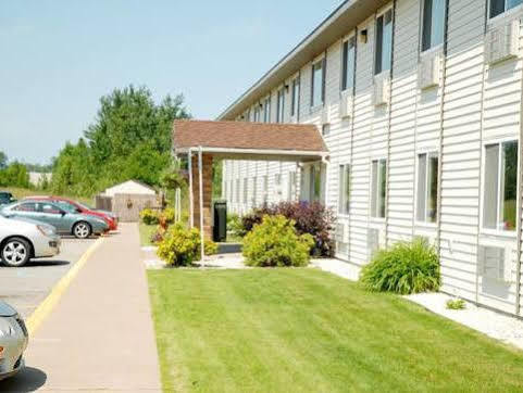 Americas Best Value Inn Sault Ste. Marie Buitenkant foto